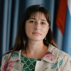 Коломникова Елена